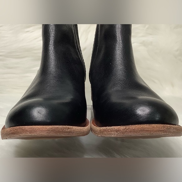 🤎 LIKE NEW 🖤 Kork-Ease Leather Velma Bootie - Picture 16 of 16